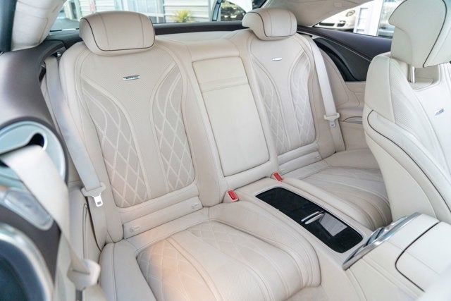 2015 Mercedes-Benz S63 AMG® Coupe