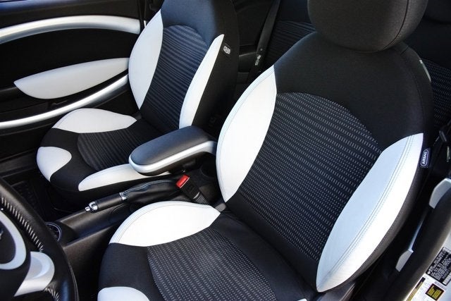 2010 MINI Hardtop 2 Door Cooper S