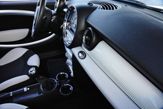 2010 MINI Hardtop 2 Door Cooper S