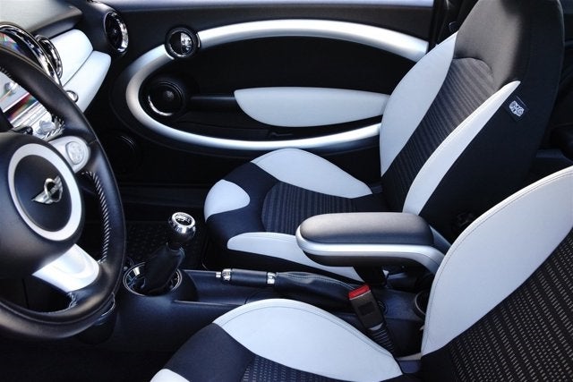 2010 MINI Hardtop 2 Door Cooper S