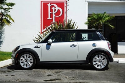 2010 MINI Hardtop 2 Door Cooper S