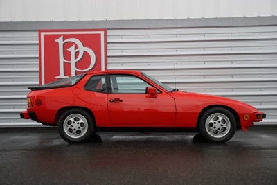 1987 Porsche 924S Base