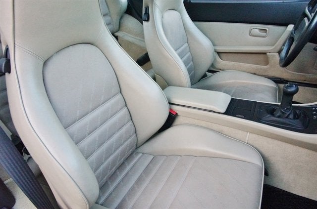 1985 Porsche 944 Base