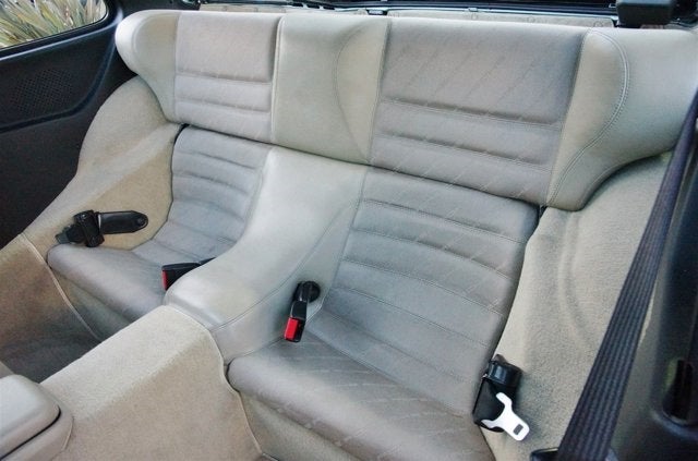 1985 Porsche 944 Base