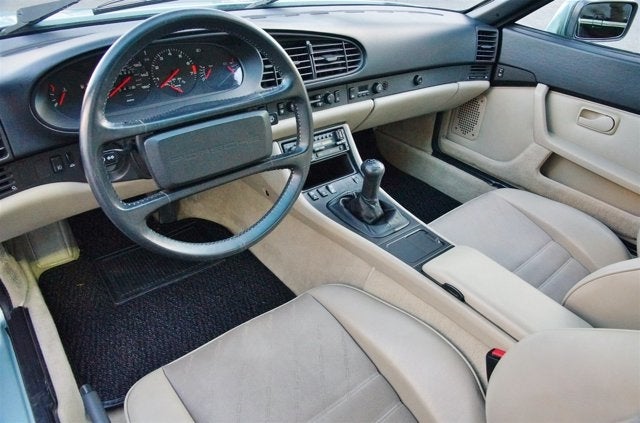1985 Porsche 944 Base