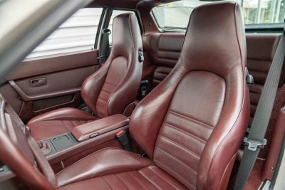 1986 Porsche 944 Turbo Base