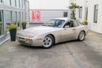 1986 Porsche 944 Turbo Base