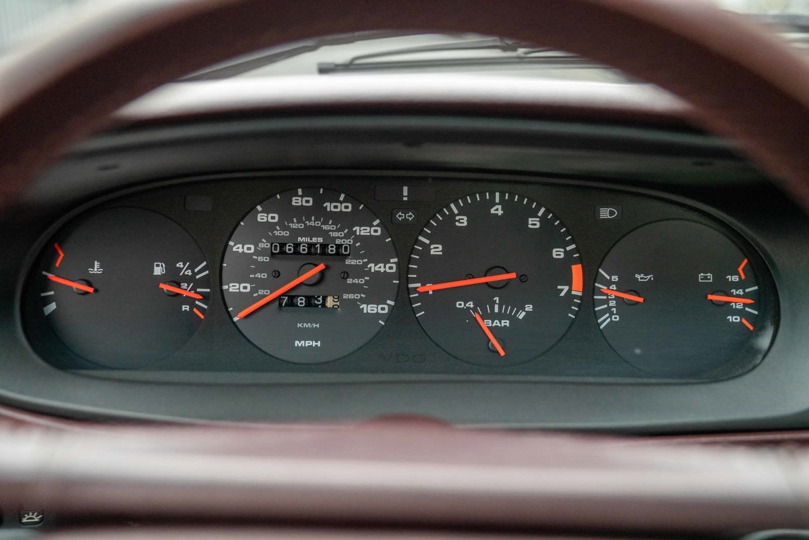 1986 Porsche 944 Turbo Base