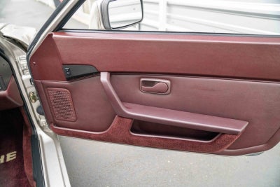 1986 Porsche 944 Turbo Base