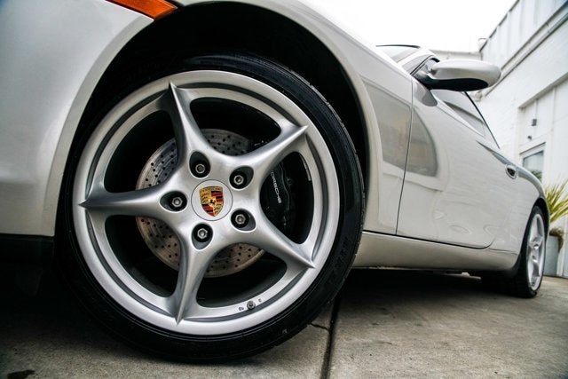 2003 Porsche 911 Carrera Coupe