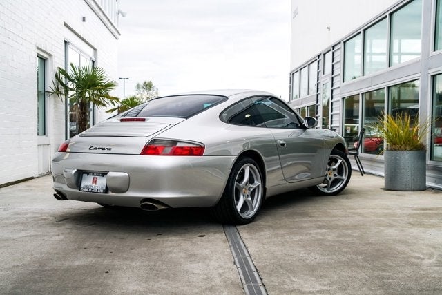 2003 Porsche 911 Carrera Coupe