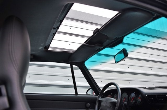 1997 Porsche 911 Carrera 4S