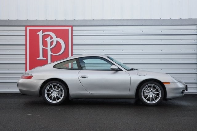 2001 Porsche 911 Carrera 4