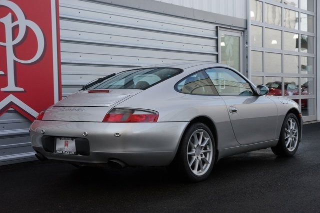 2001 Porsche 911 Carrera 4