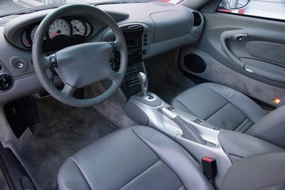 2001 Porsche 911 Carrera 4