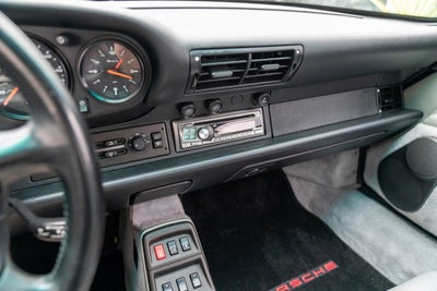 1995 Porsche 911 Carrera 2dr Coupe Carrera 6-Spd Manual