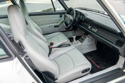 1995 Porsche 911 Carrera 2dr Coupe Carrera 6-Spd Manual