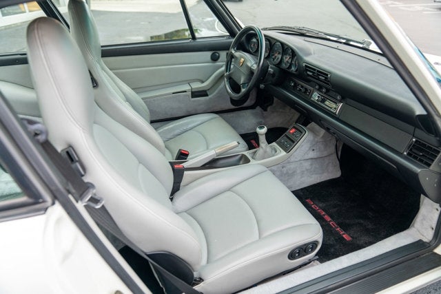 1995 Porsche 911 Carrera 2dr Coupe Carrera 6-Spd Manual