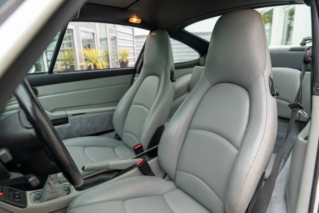 1995 Porsche 911 Carrera 2dr Coupe Carrera 6-Spd Manual