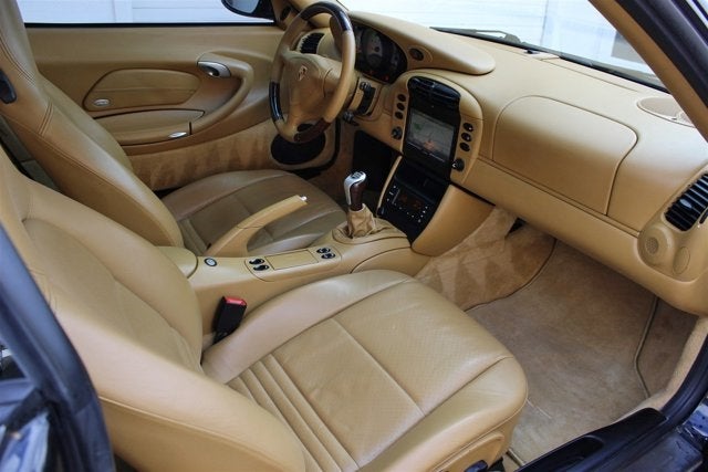 2000 Porsche 911 Carrera