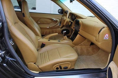 2000 Porsche 911 Carrera