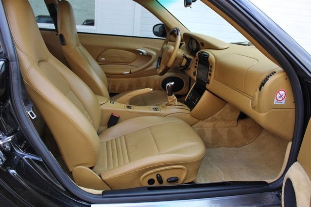 2000 Porsche 911 Carrera