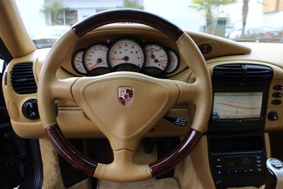 2000 Porsche 911 Carrera