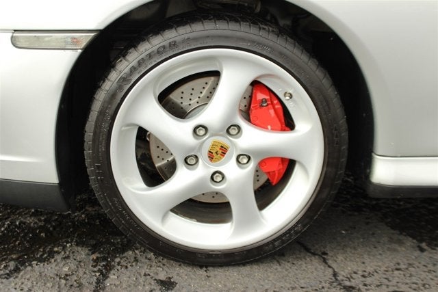 2003 Porsche 911 Carrera 4S