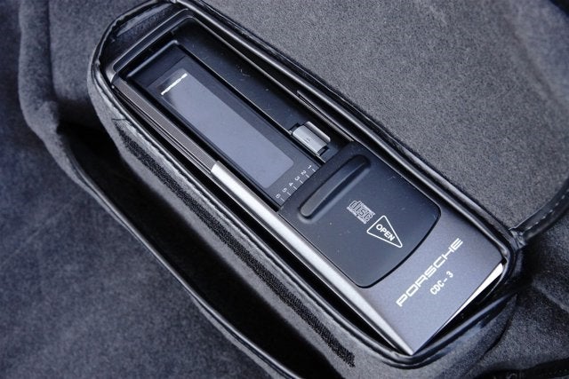 1997 Porsche 911 Carrera S 2dr Carrera S Cpe 6-Spd Manual