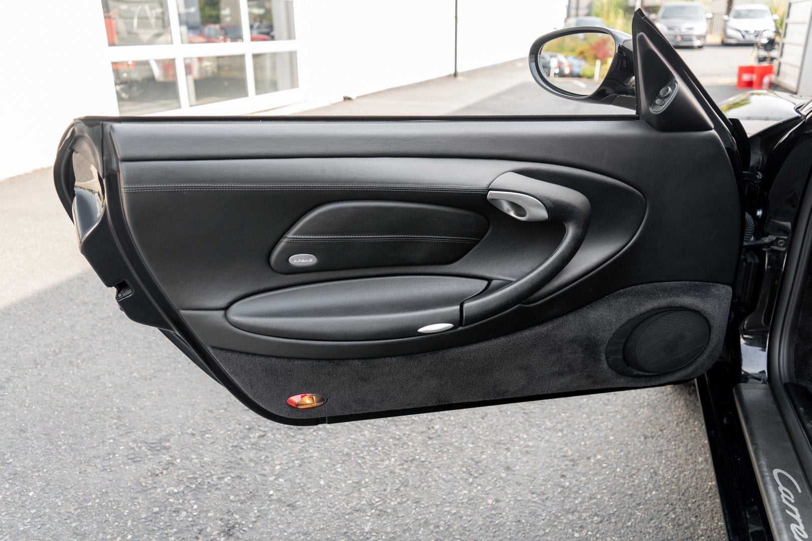 2000 Porsche 911 Carrera