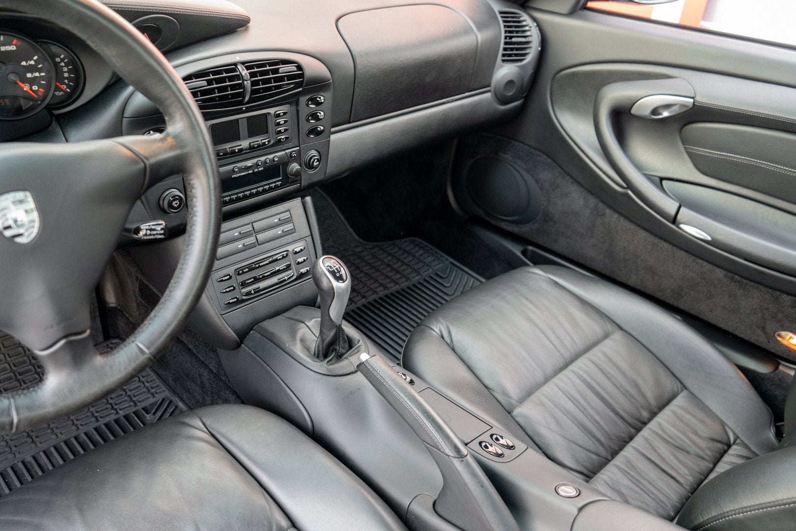 2000 Porsche 911 Carrera