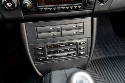 2000 Porsche 911 Carrera