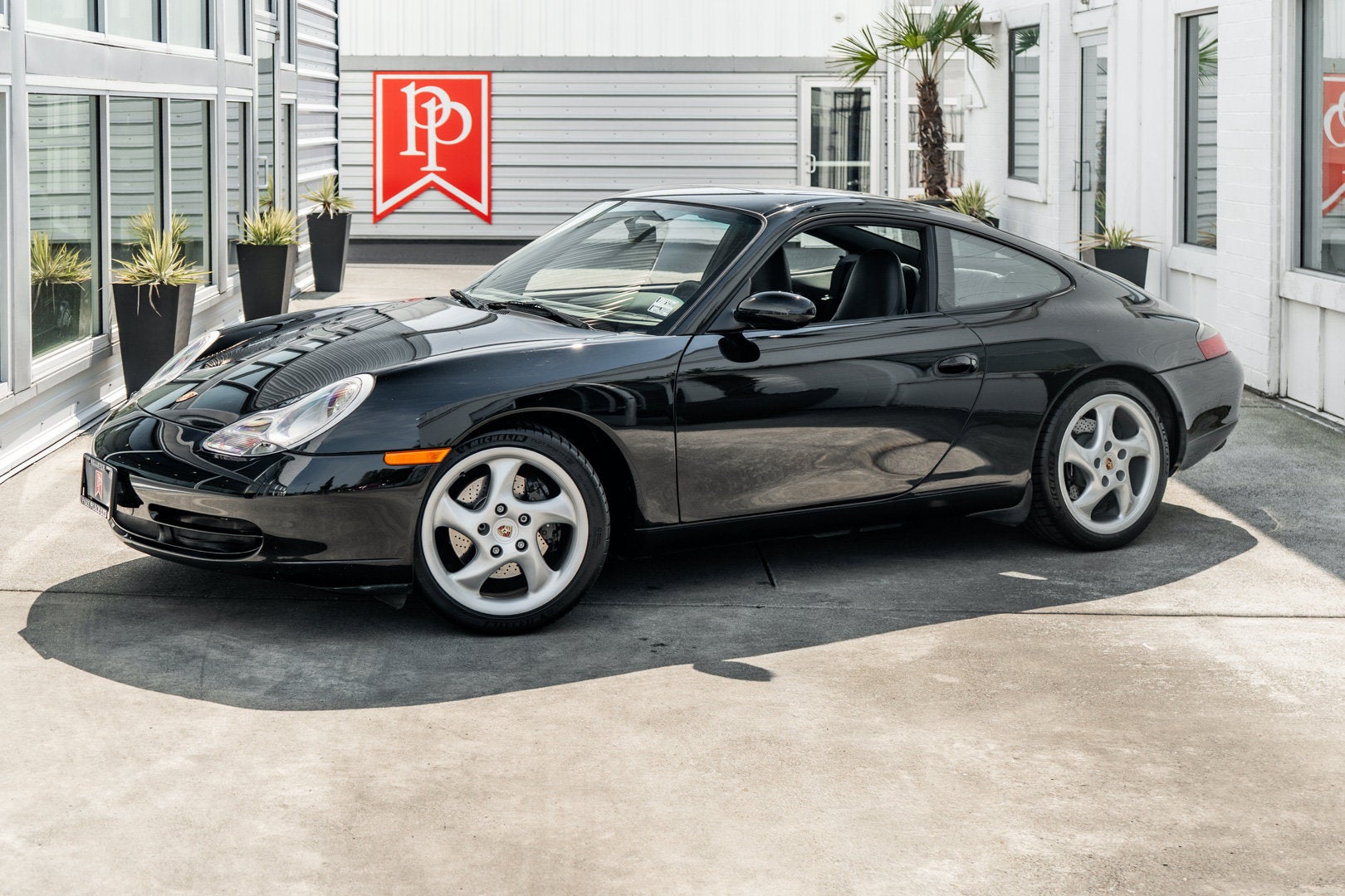 2000 Porsche 911 Carrera