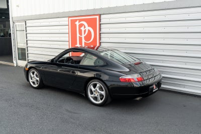 2000 Porsche 911 Carrera
