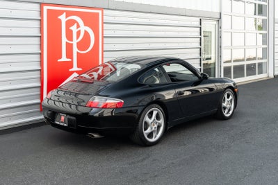 2000 Porsche 911 Carrera