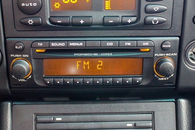 2003 Porsche 911 Carrera 2dr Carrera Cpe 6-Spd Manual