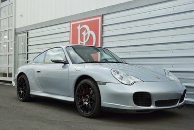 2004 Porsche 911 Carrera 4S