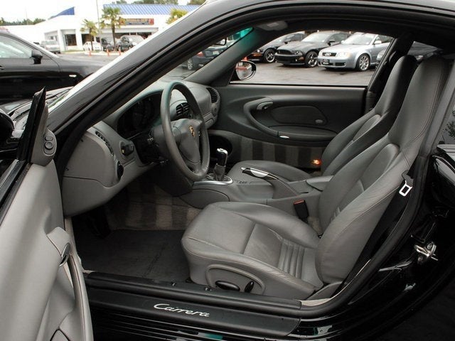 2002 Porsche 911 2dr Carrera Cpe 6-Spd Manual
