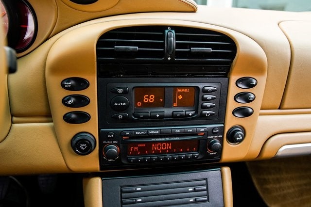 2004 Porsche 911 Carrera 4S