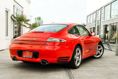 2004 Porsche 911 Carrera 4S