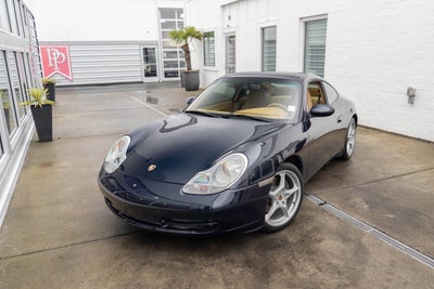 1999 Porsche 911 Carrera 2dr Carrera Cpe 6-Spd Manual