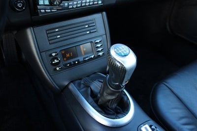 2001 Porsche 911 Carrera 4