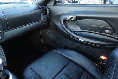 2001 Porsche 911 Carrera 4