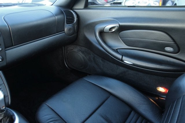 2001 Porsche 911 Carrera 4