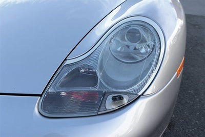 2001 Porsche 911 Carrera 4