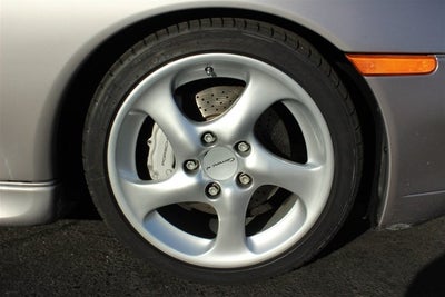 2001 Porsche 911 Carrera 4