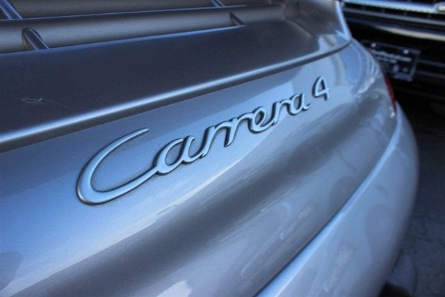 2001 Porsche 911 Carrera 4