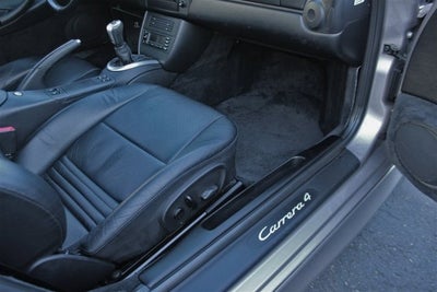 2001 Porsche 911 Carrera 4