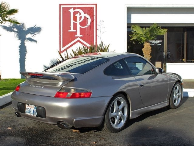 2001 Porsche 911 Carrera 4