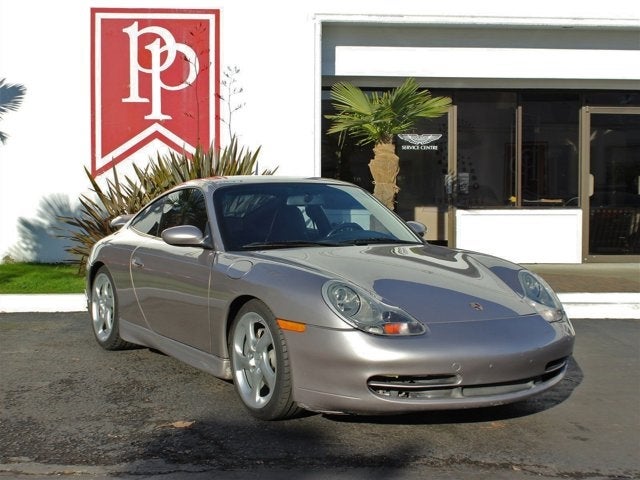2001 Porsche 911 Carrera 4
